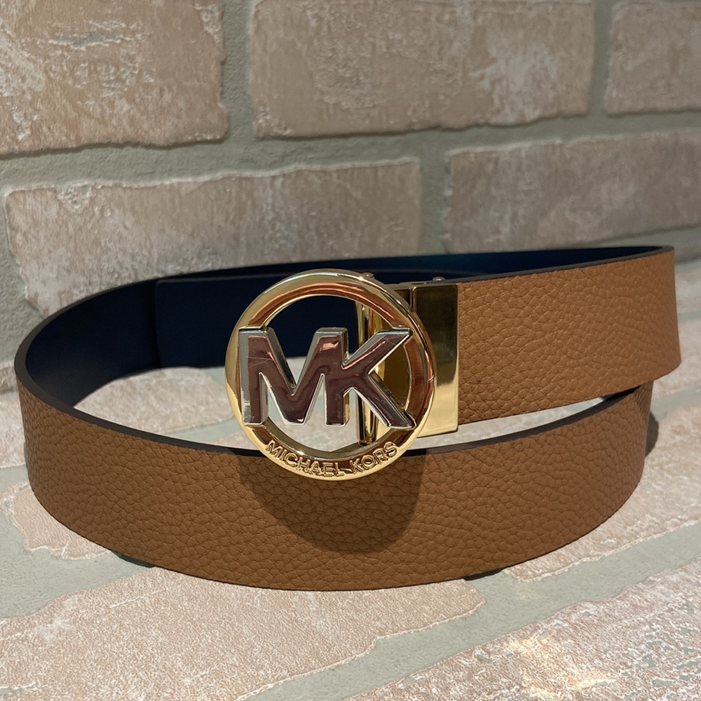 MICHAEL Michael Kors Reversible Belt with MK Monogram Logo Buckle